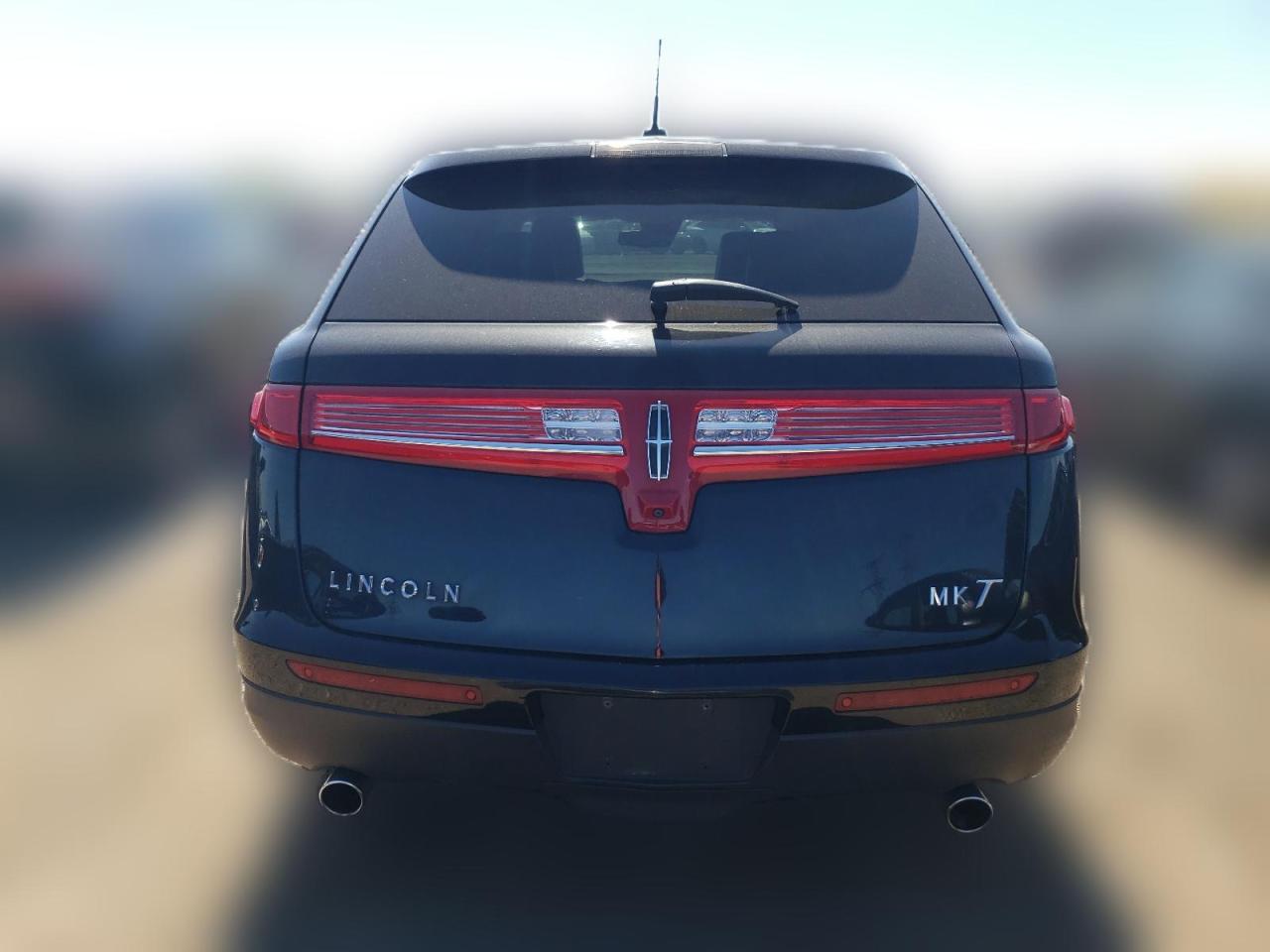 2010 Lincoln Mkt VIN: 2LMHJ5FR1ABJ11658 Lot: 61321474