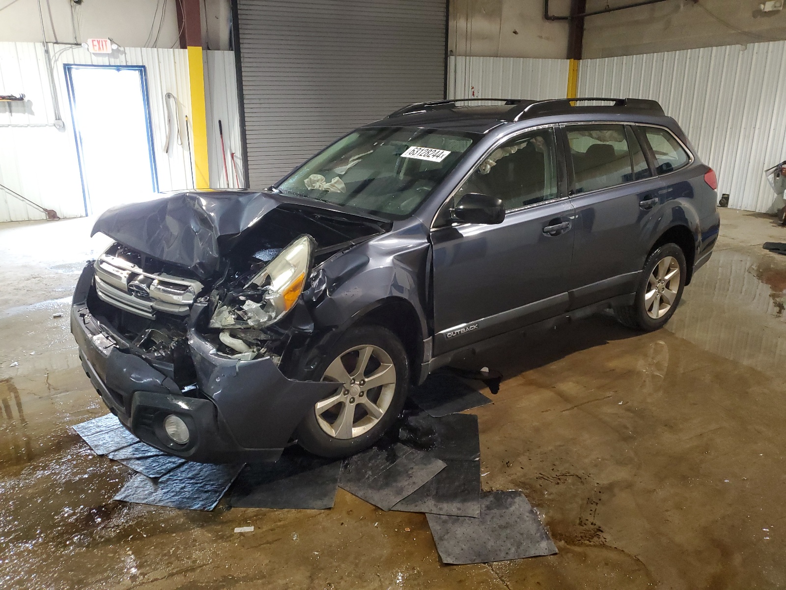 2014 Subaru Outback 2.5I vin: 4S4BRBAC4E3327652