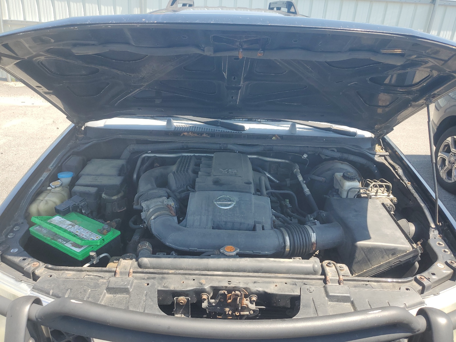 5N1AR18W86C620462 2006 Nissan Pathfinder Le