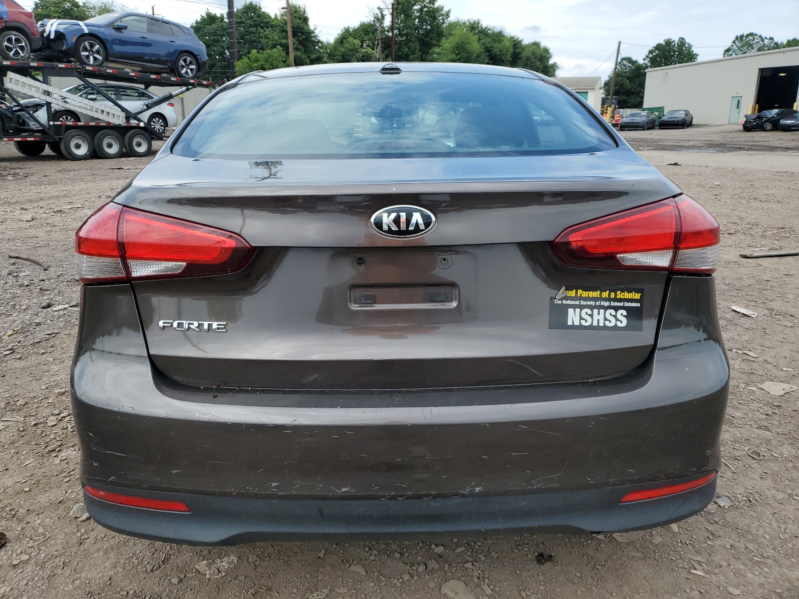 3KPFK4A74HE157752 2017 Kia Forte Lx