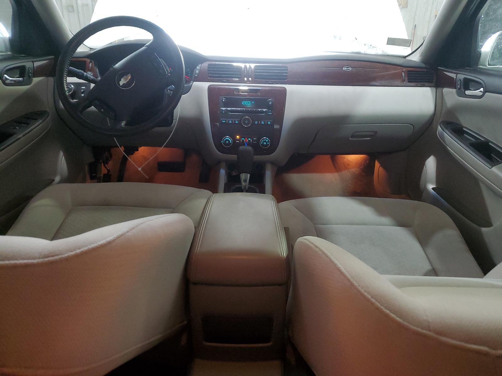 2G1WB5EN6A1195753 2010 Chevrolet Impala Lt