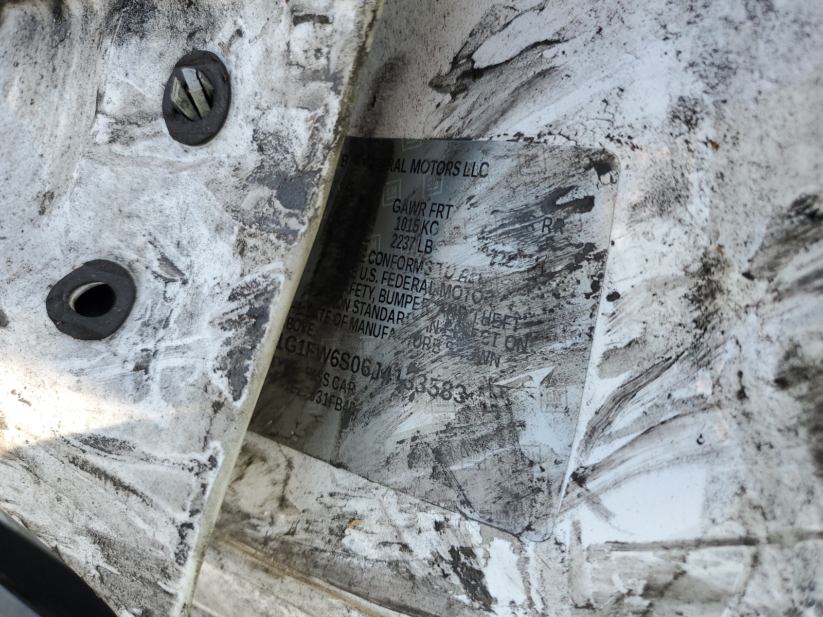 1G1FW6S06J4133583 2018 Chevrolet Bolt Ev Lt