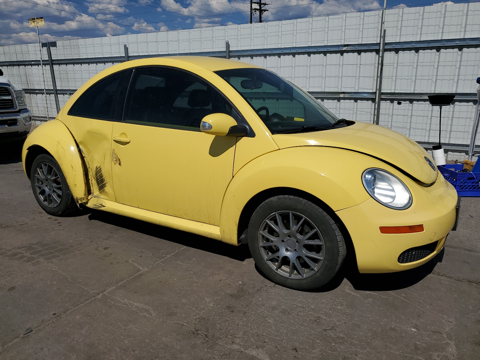 3VWPG3AG8AM011041 2010 Volkswagen New Beetle