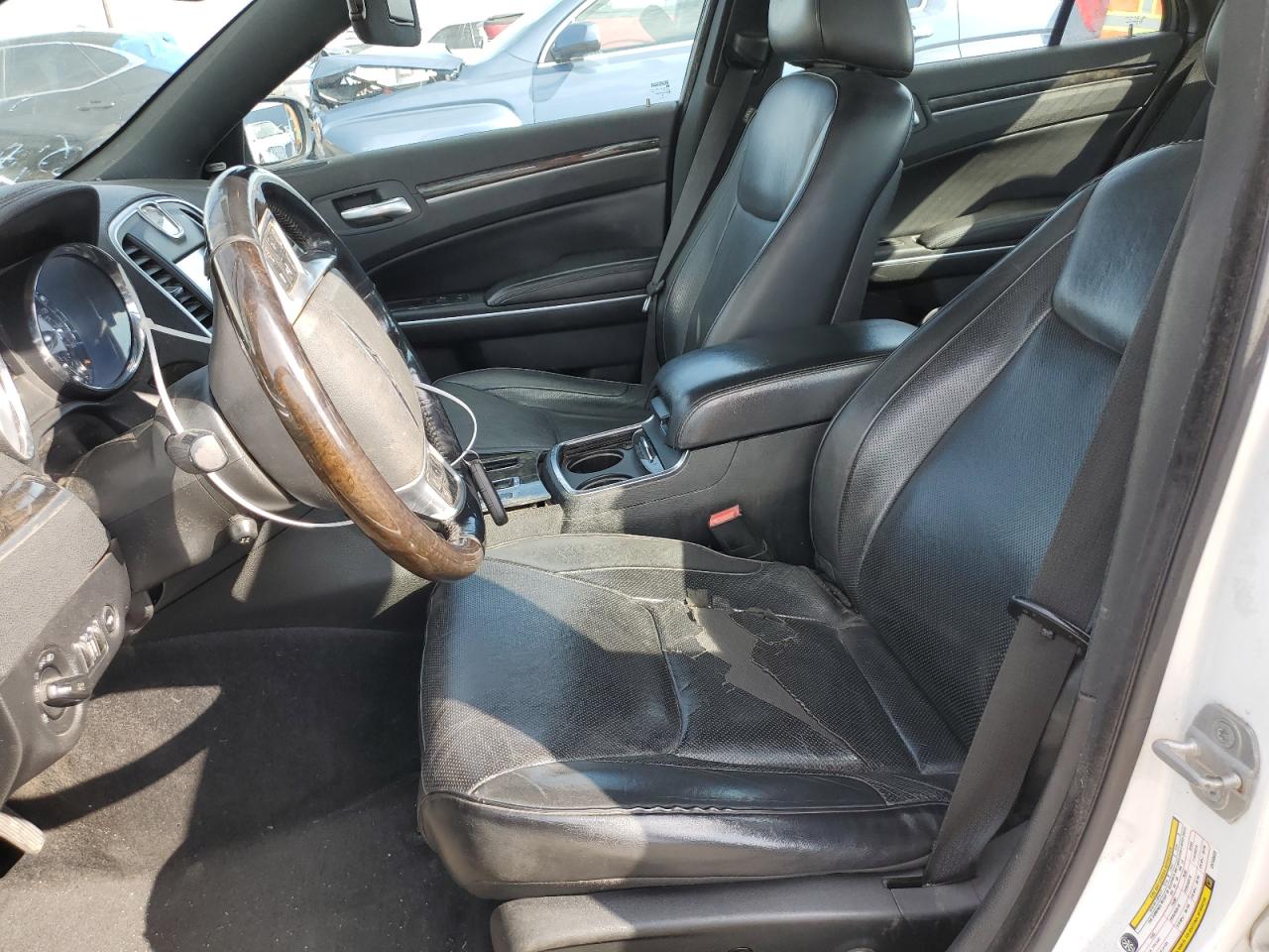 2012 Chrysler 300C VIN: 2C3CCAKT7CH143422 Lot: 61369494