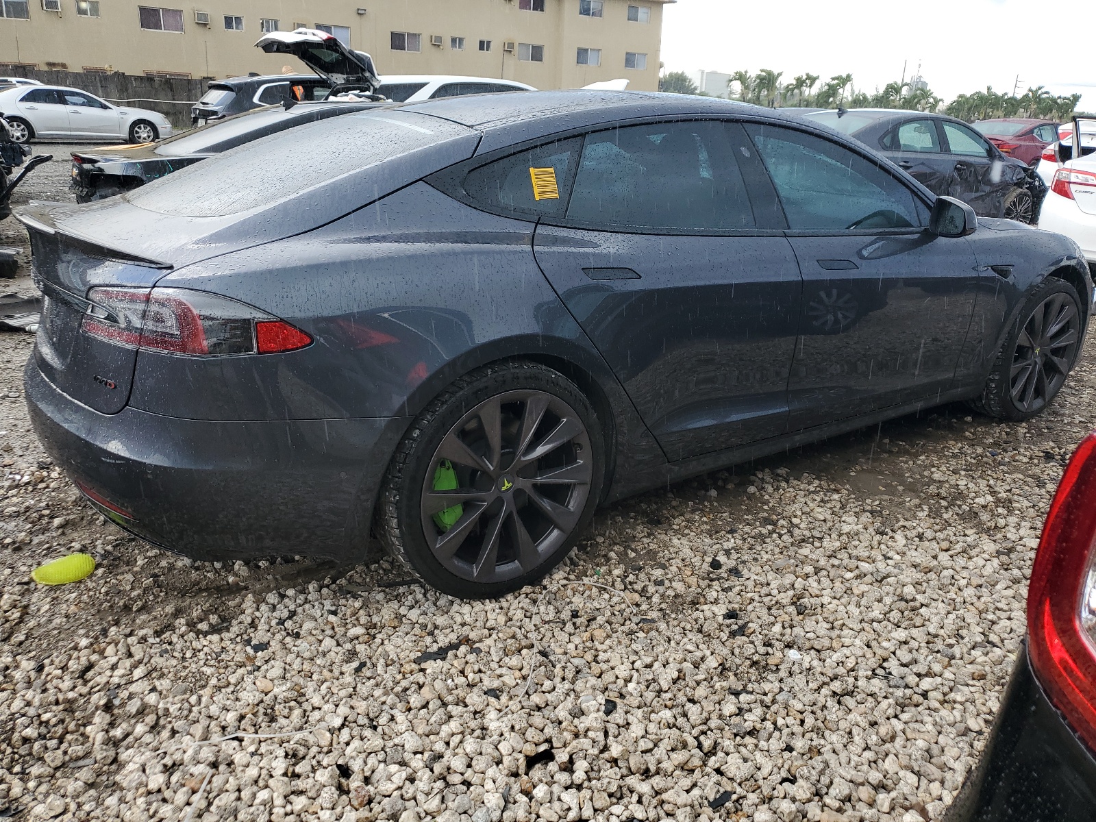 5YJSA1E22JF271506 2018 Tesla Model S