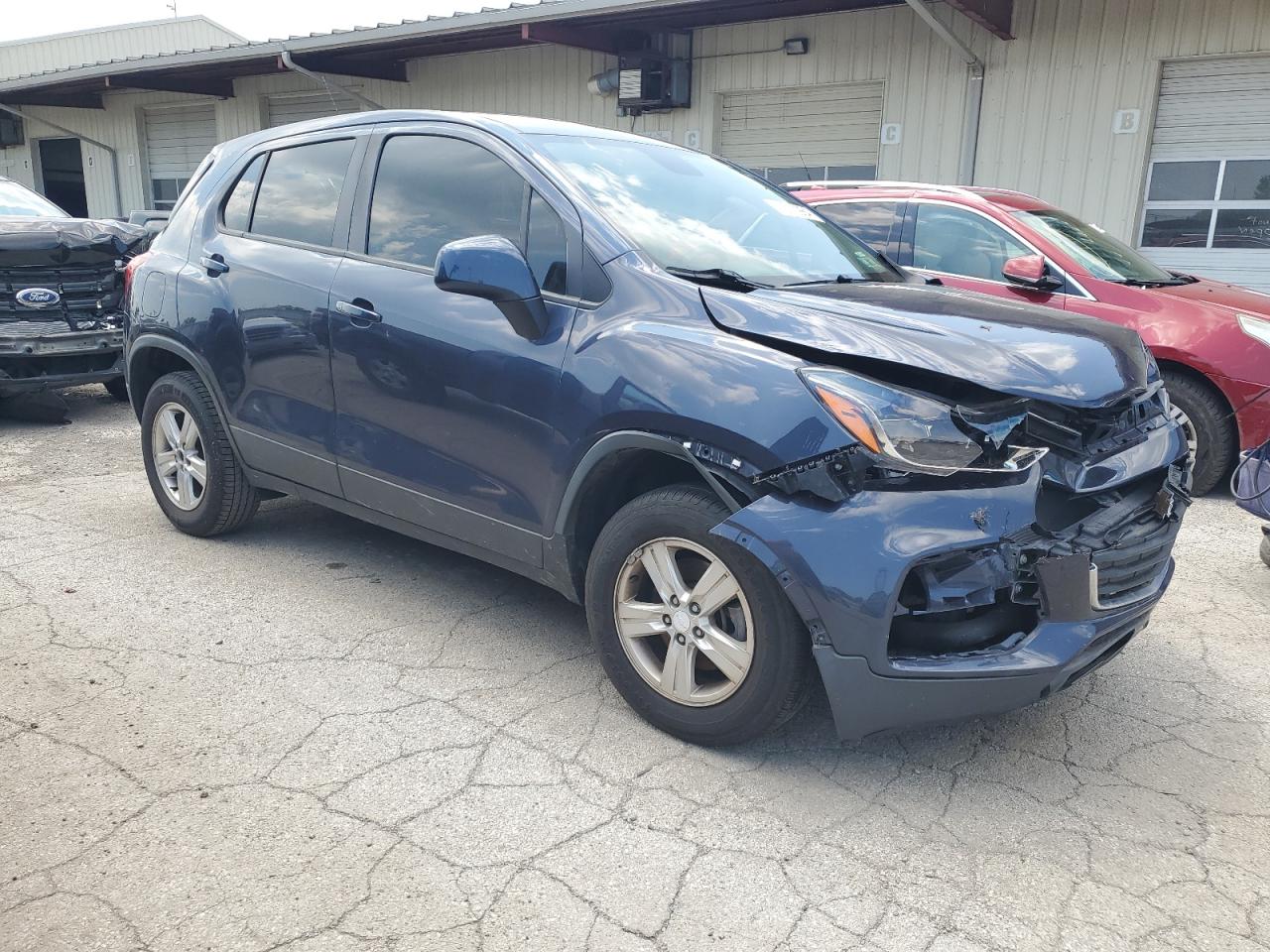 2018 Chevrolet Trax Ls VIN: 3GNCJNSB4JL414013 Lot: 62722964