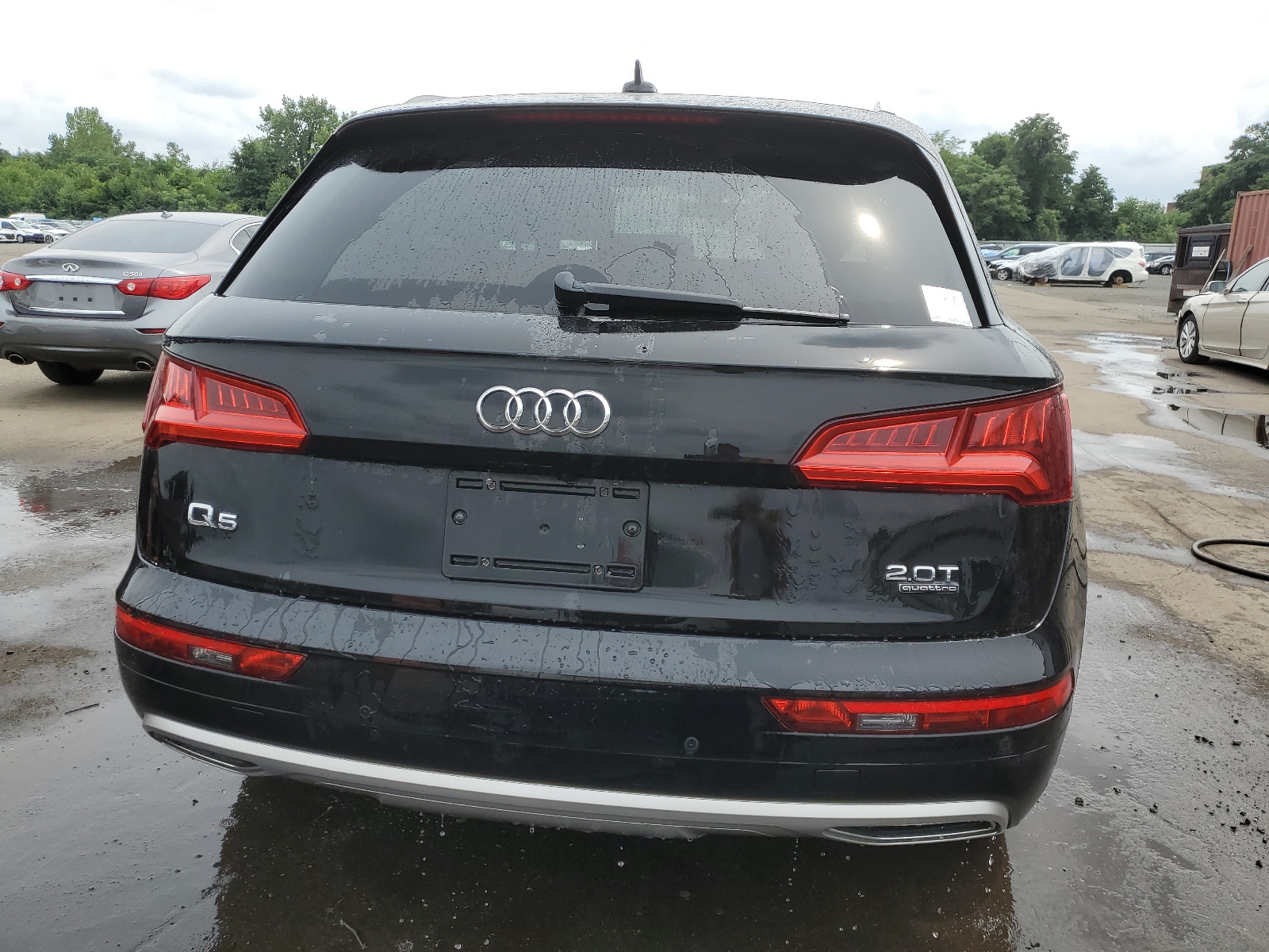 WA1BNAFY8J2017660 2018 Audi Q5 Premium Plus