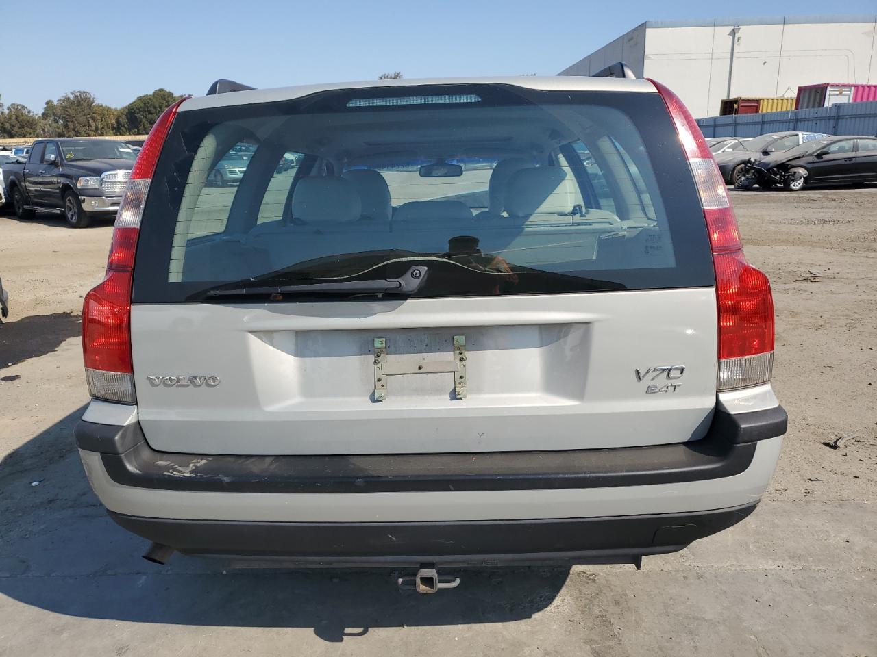 2001 Volvo V70 2.4T VIN: YV1SW58D811137222 Lot: 62241494