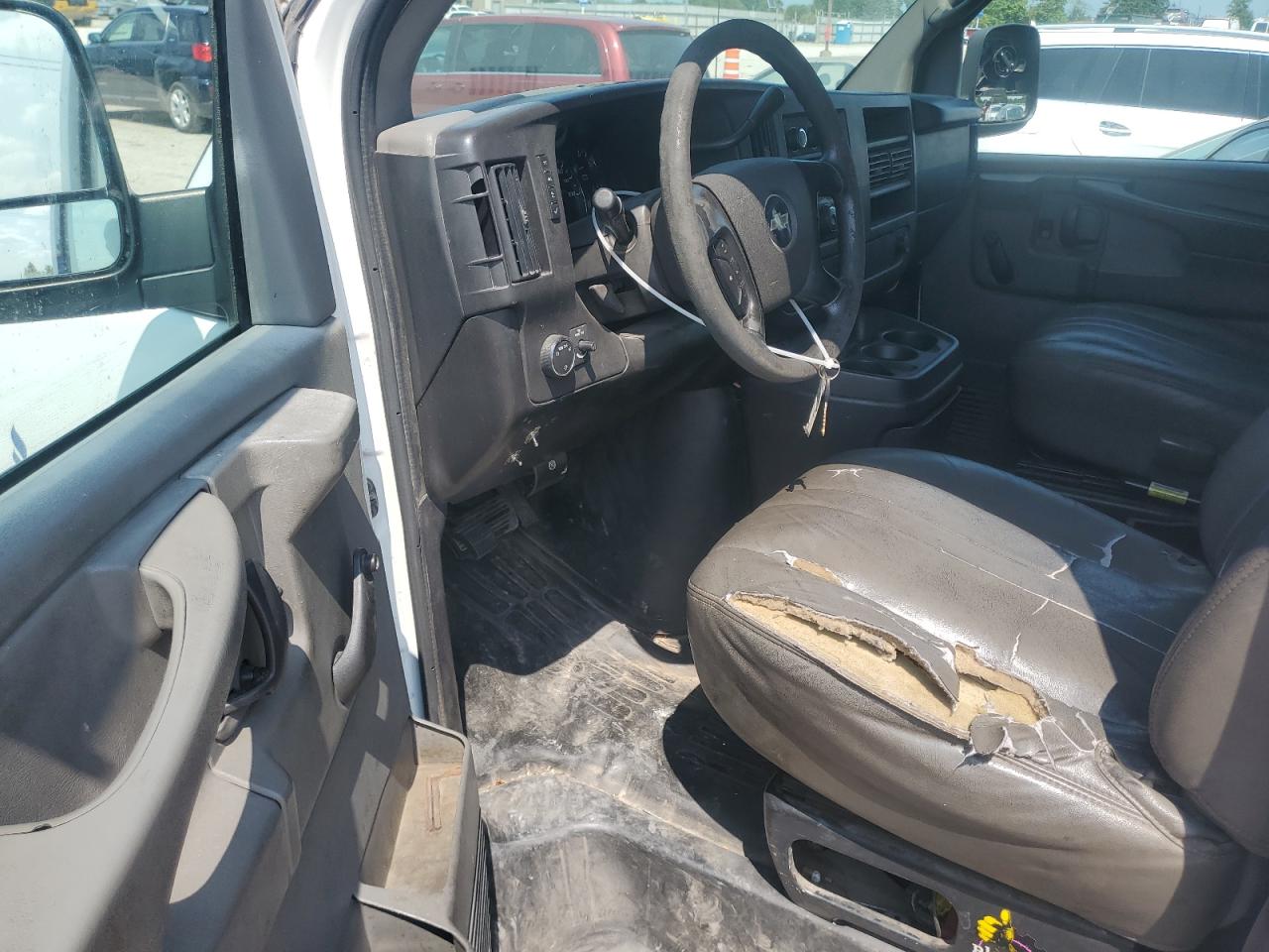 2010 Chevrolet Express G1500 VIN: 1GCUGADX8A1100143 Lot: 64578544