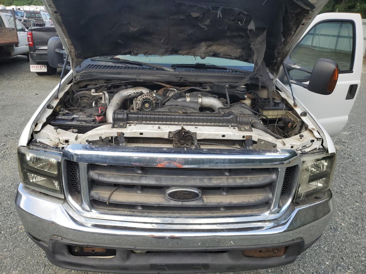 2003 Ford F350 Super Duty VIN: 1FTWW33PX3EB64060 Lot: 62129154