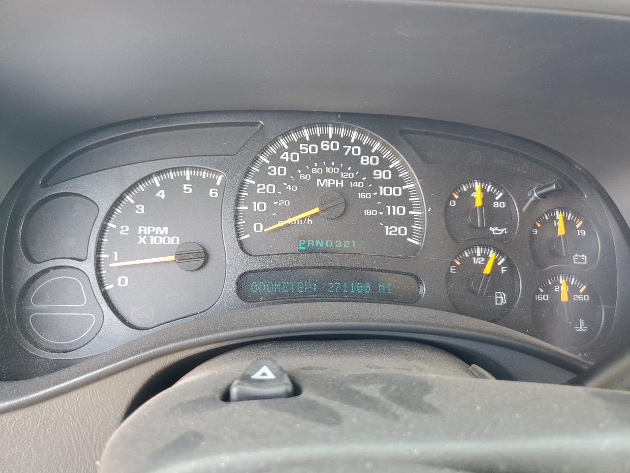 2005 Chevrolet Tahoe C1500 VIN: 1GNEC13T05R106970 Lot: 64522184