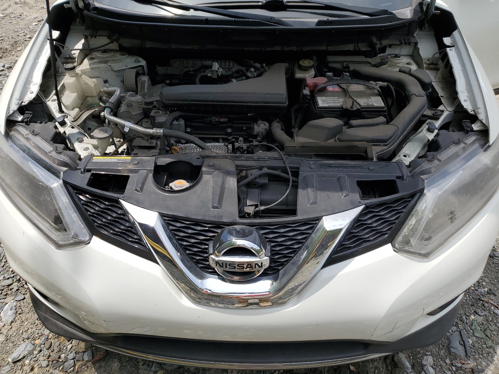 KNMAT2MTXFP592258 2015 Nissan Rogue S