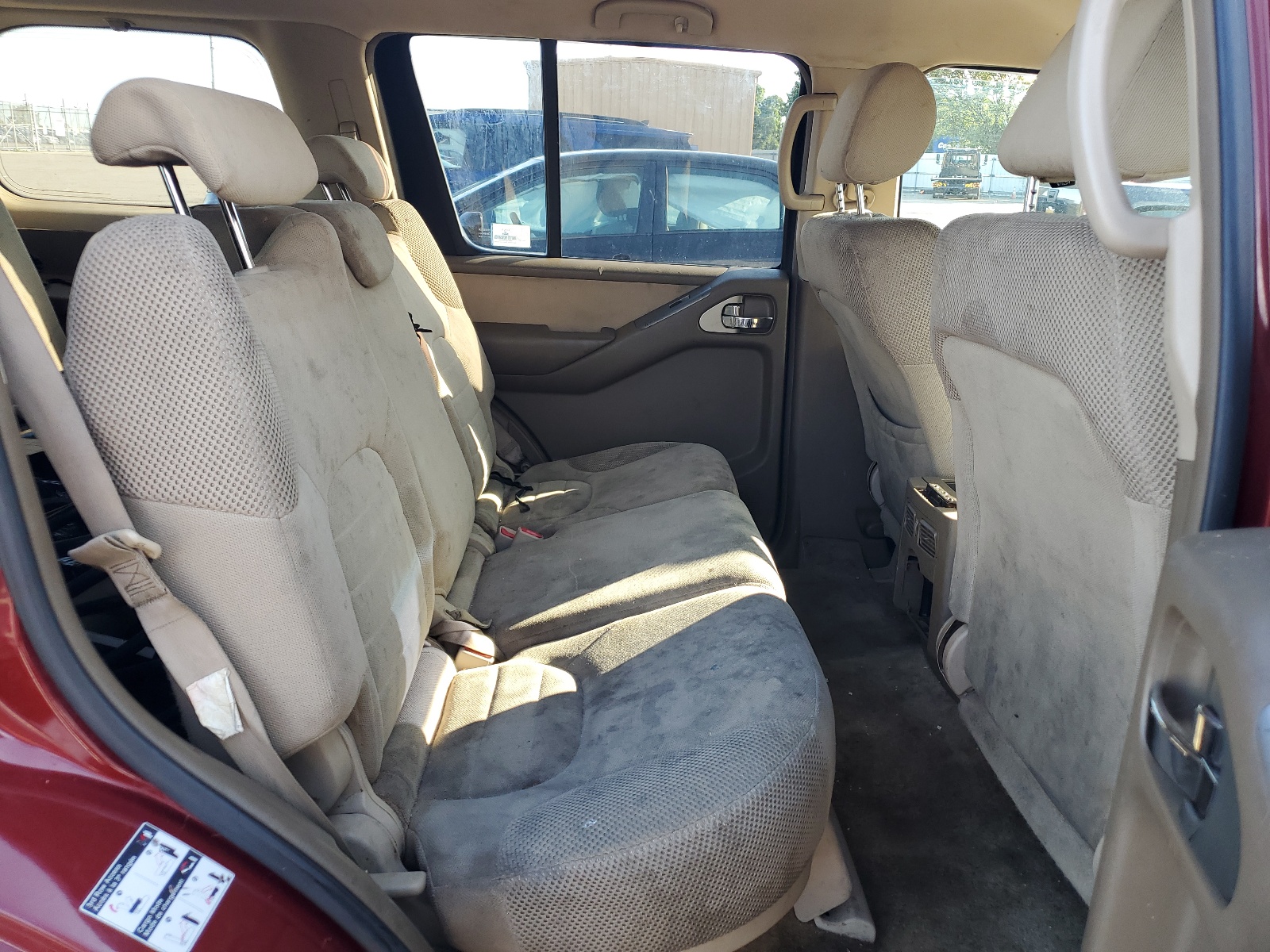 5N1AR18W25C712102 2005 Nissan Pathfinder Le