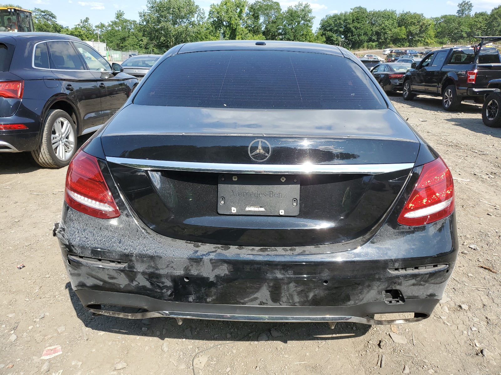 WDDZF4KB5JA362676 2018 Mercedes-Benz E 300 4Matic