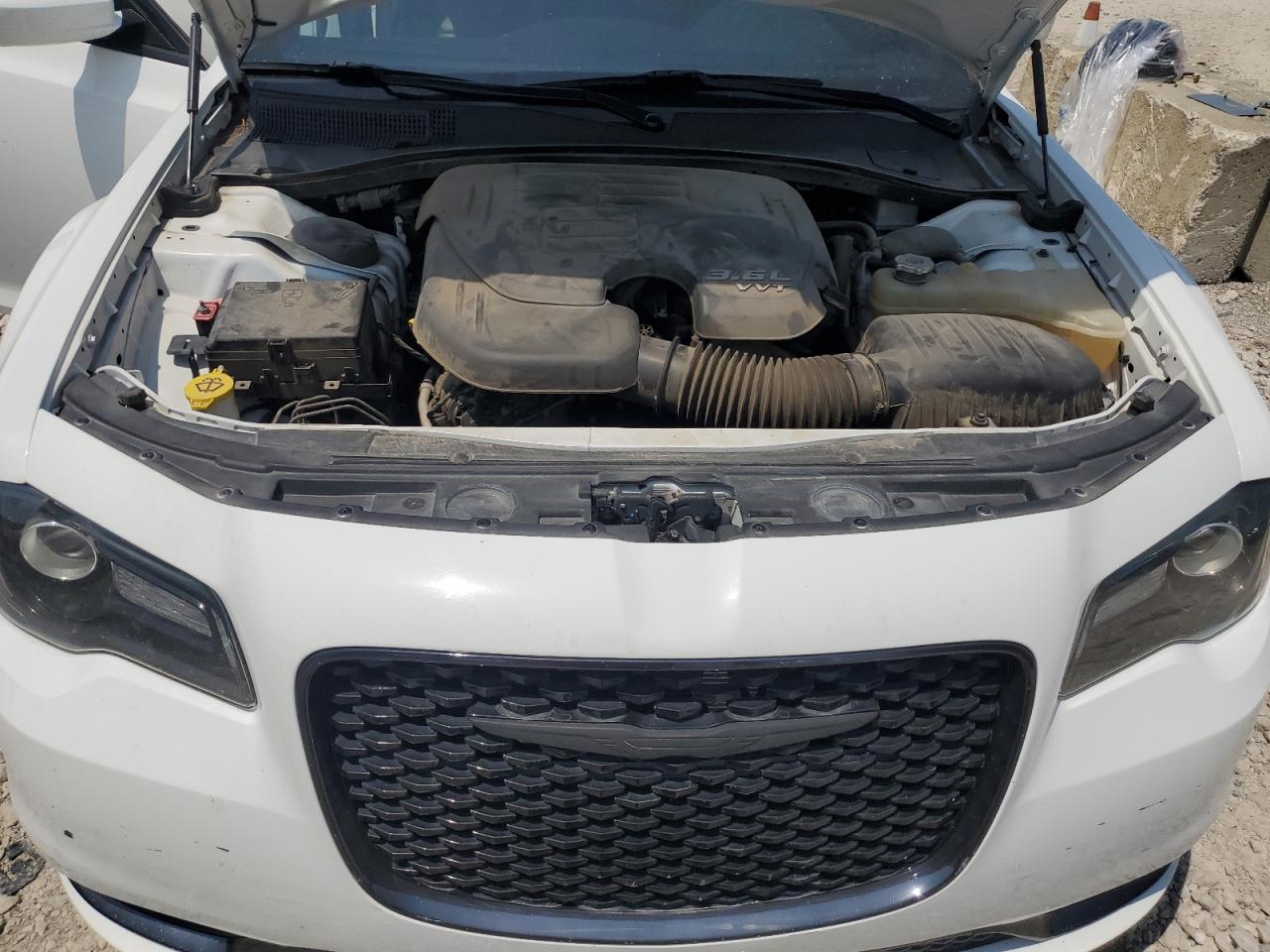 2C3CCAGG6HH612955 2017 Chrysler 300 S