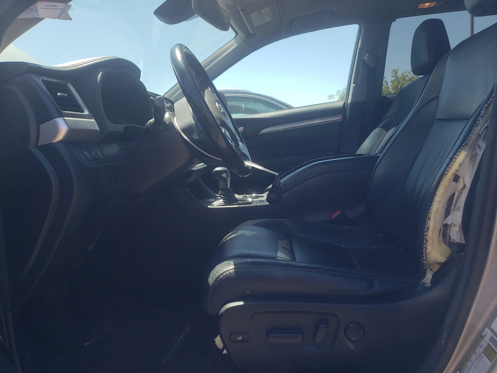 5TDJZRFH3HS401904 2017 Toyota Highlander Se