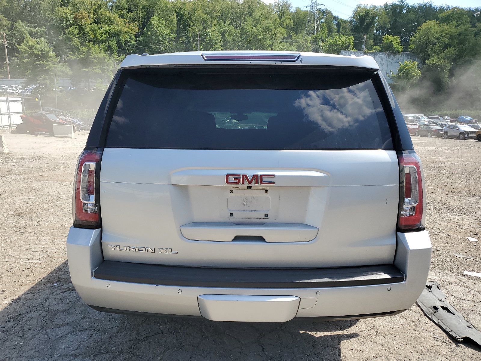 1GKS2GKC6FR636028 2015 GMC Yukon Xl K1500 Sle