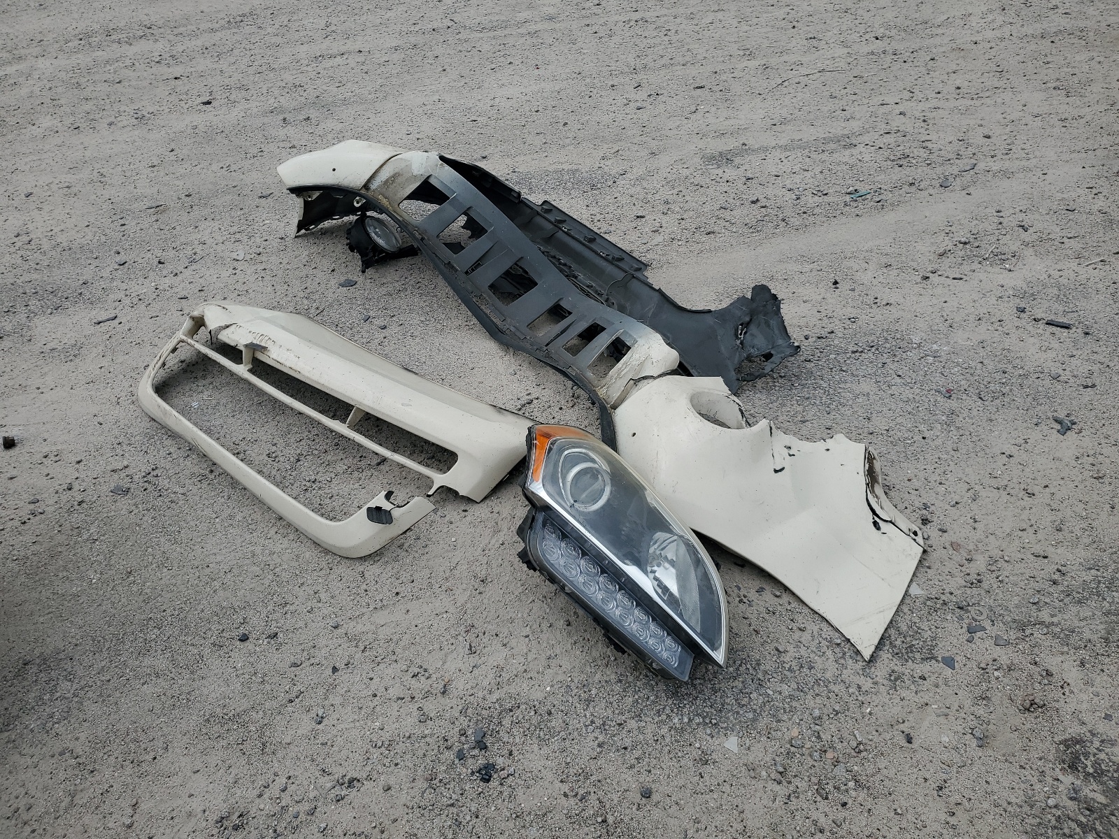 KNDJT2A6XC7462247 2012 Kia Soul +