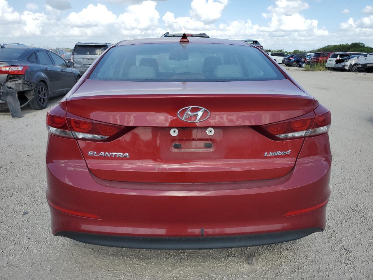 KMHD84LF0HU067196 2017 Hyundai Elantra Se