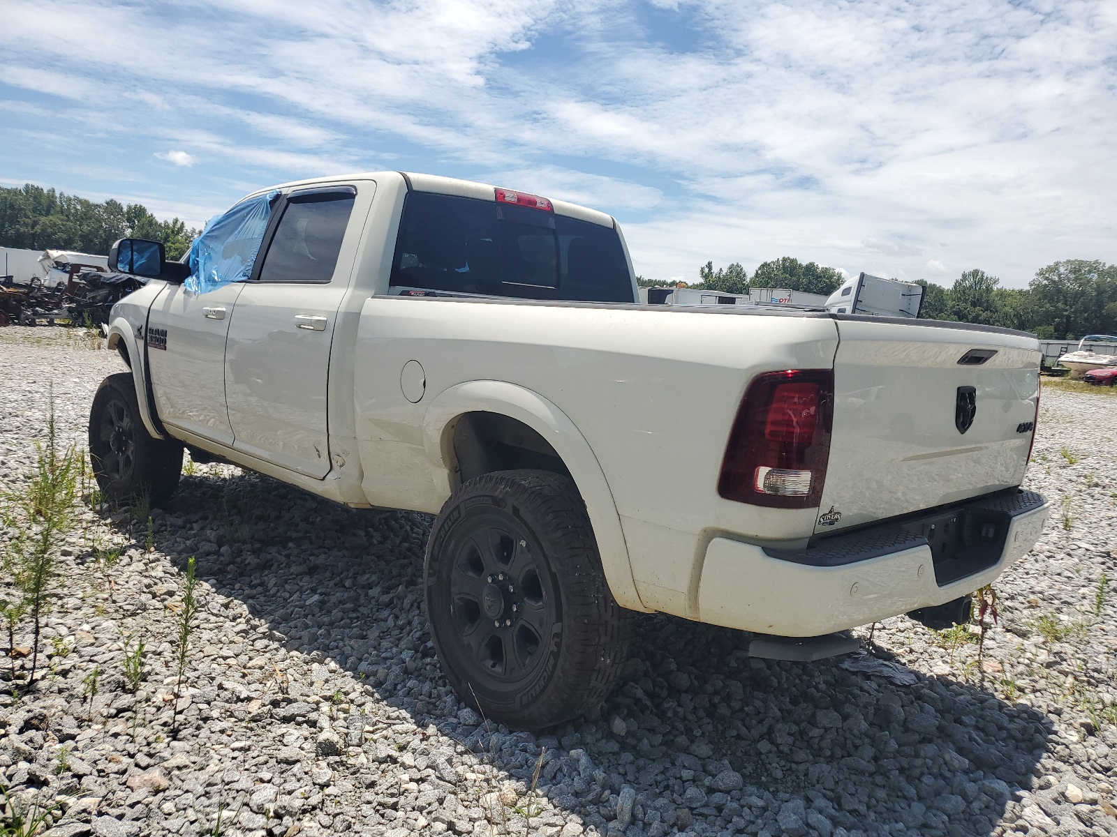 3C63R3EL8JG268399 2018 Ram 3500 Laramie