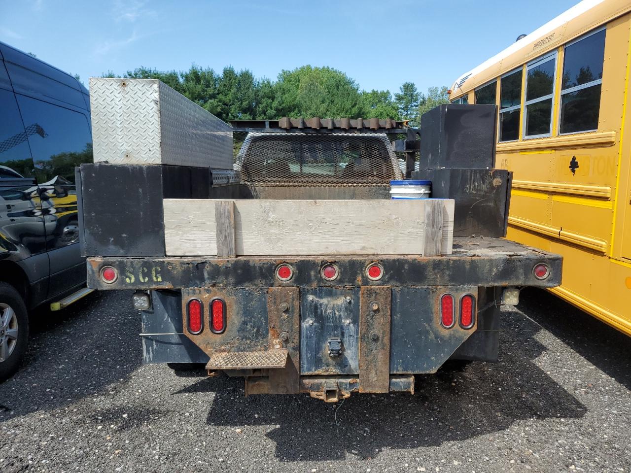 2006 Ford F550 Super Duty VIN: 1FDAW57P06EC52468 Lot: 51707824