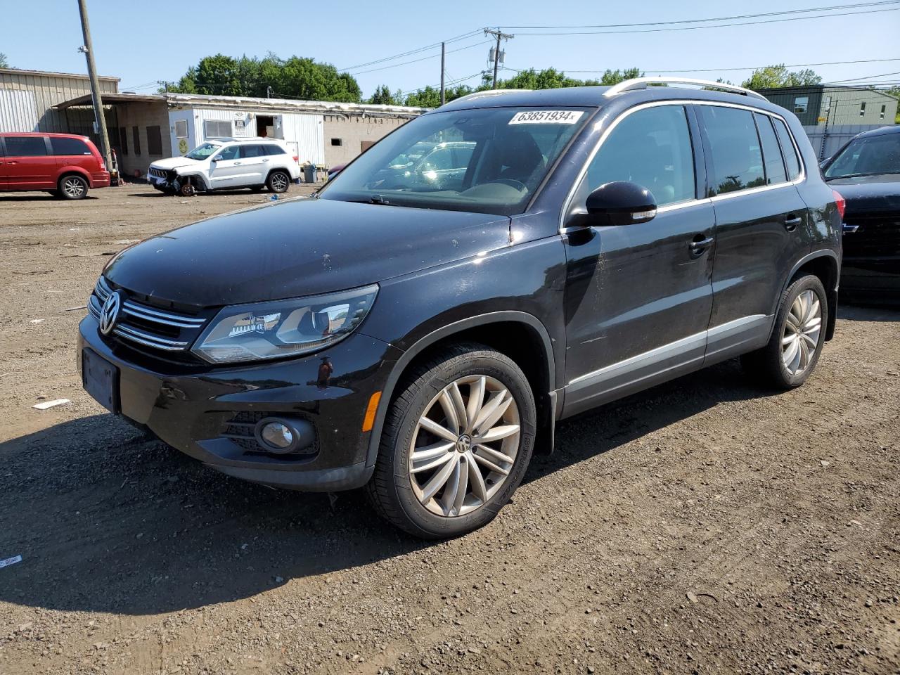 2016 Volkswagen Tiguan S VIN: WVGBV7AXXGW584120 Lot: 63851934