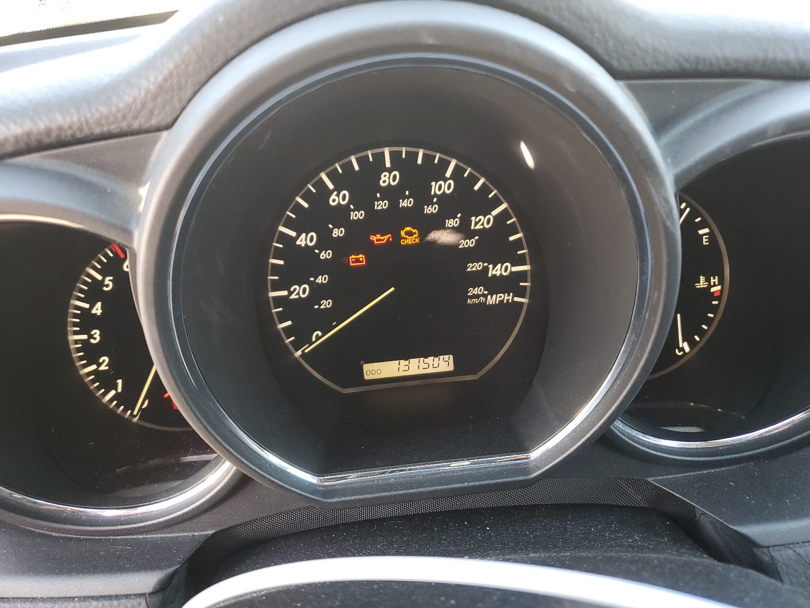 2T2HA31U74C029473 2004 Lexus Rx 330