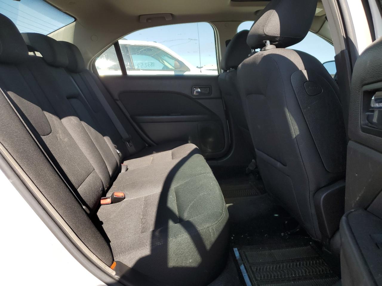 2010 Ford Fusion Se VIN: 3FAHP0HA1AR138780 Lot: 65440384