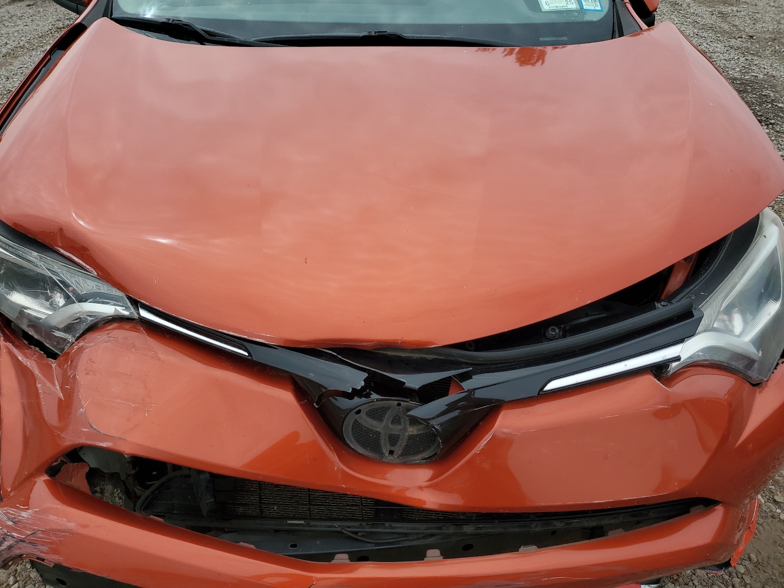 2T3RFREV7GW489694 2016 Toyota Rav4 Xle