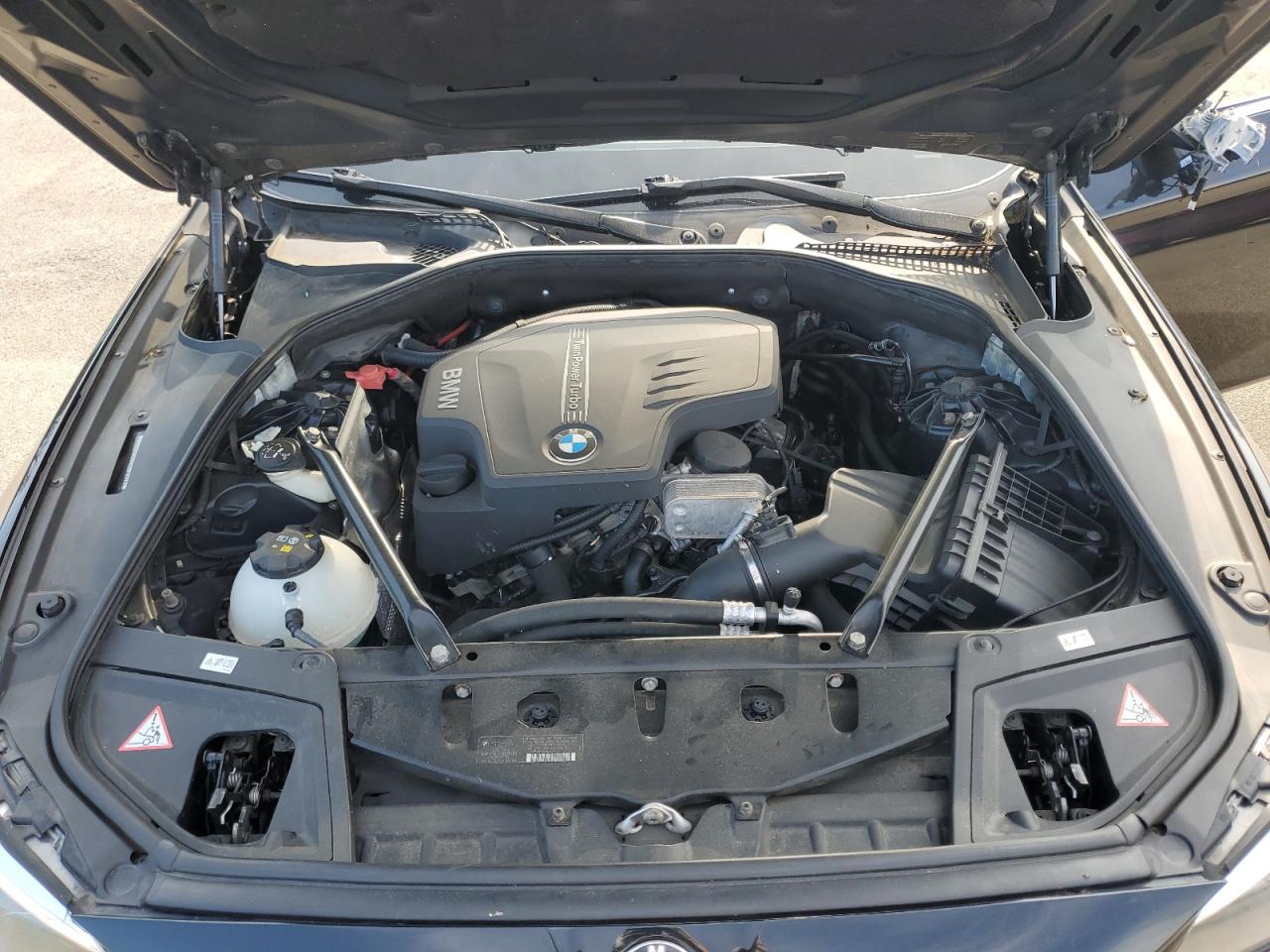 2014 BMW 528 Xi VIN: WBA5A7C54ED612377 Lot: 64772374