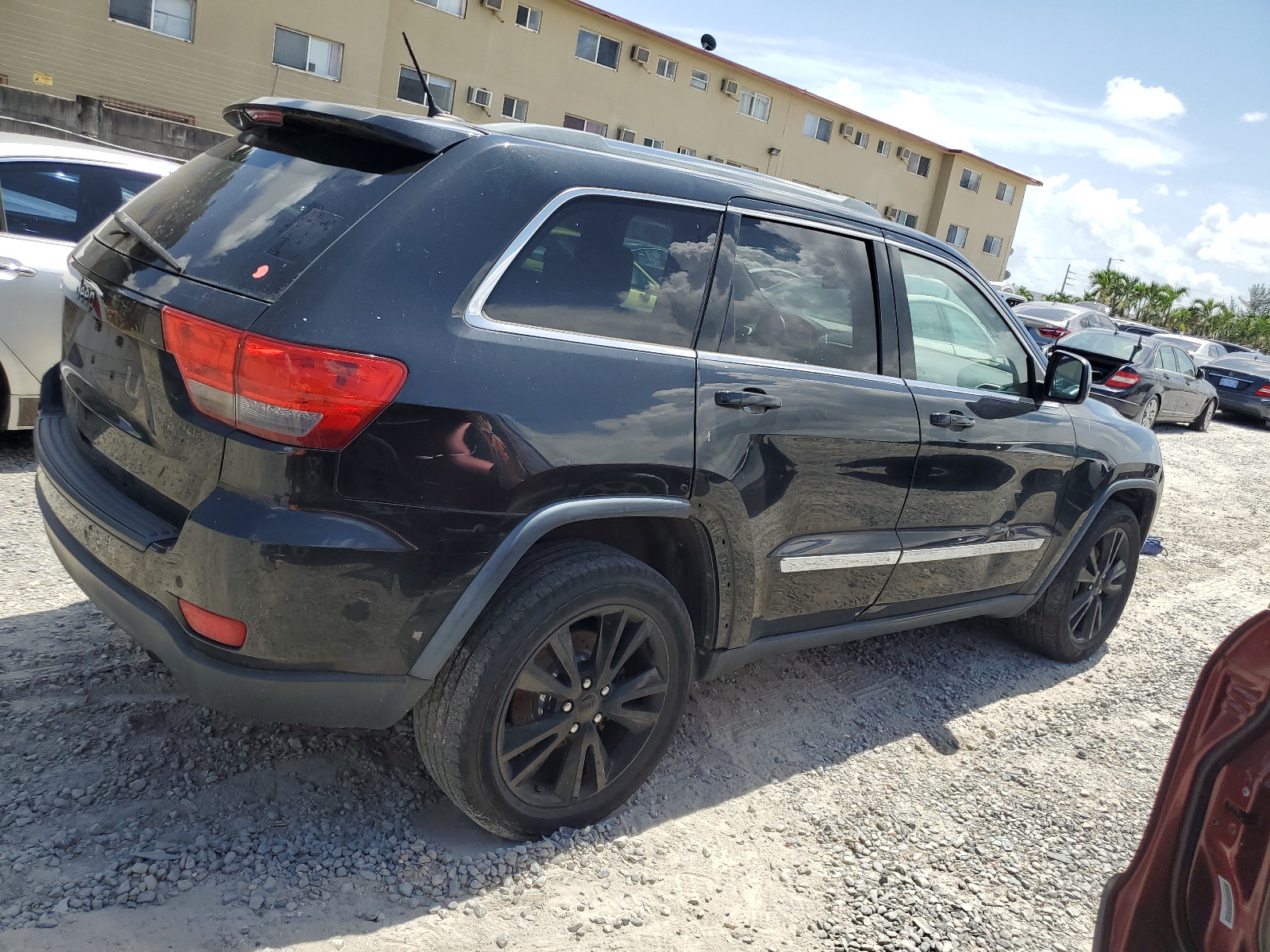 2013 Jeep Grand Cherokee Laredo vin: 1C4RJEAT5DC534626