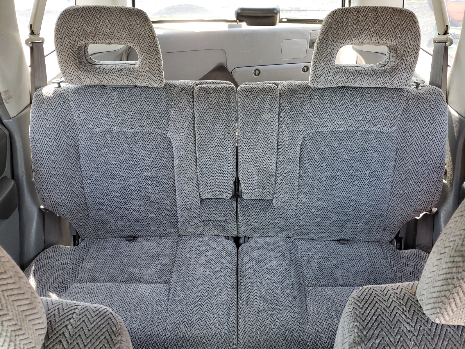 JHLRD1847VC043882 1997 Honda Cr-V Lx