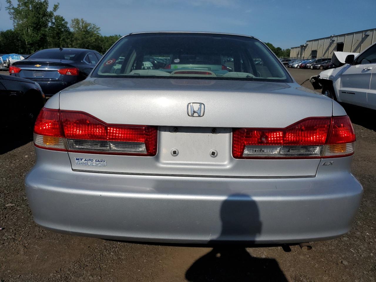 2001 Honda Accord Lx VIN: 1HGCG66531A142192 Lot: 62365884