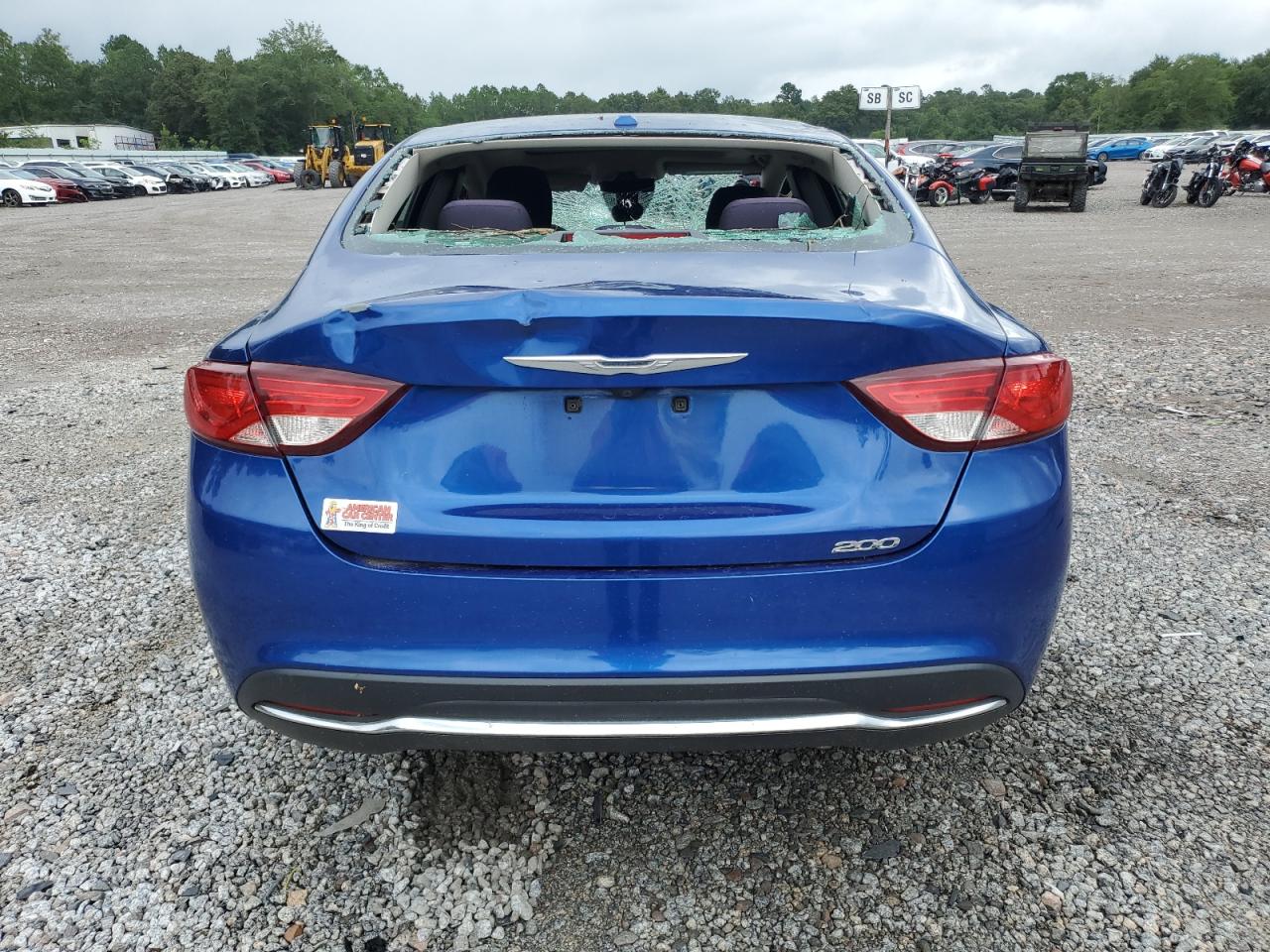 2015 Chrysler 200 - Image 6