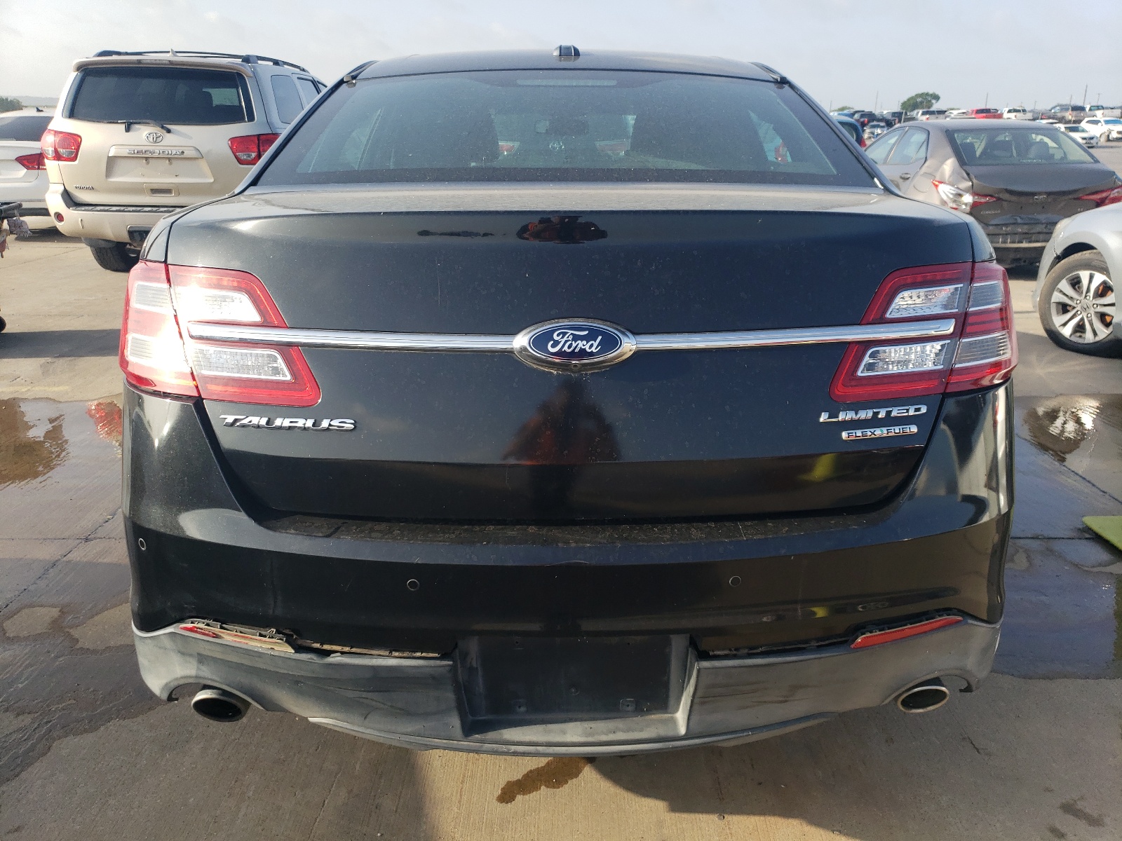 1FAHP2F80FG180271 2015 Ford Taurus Limited