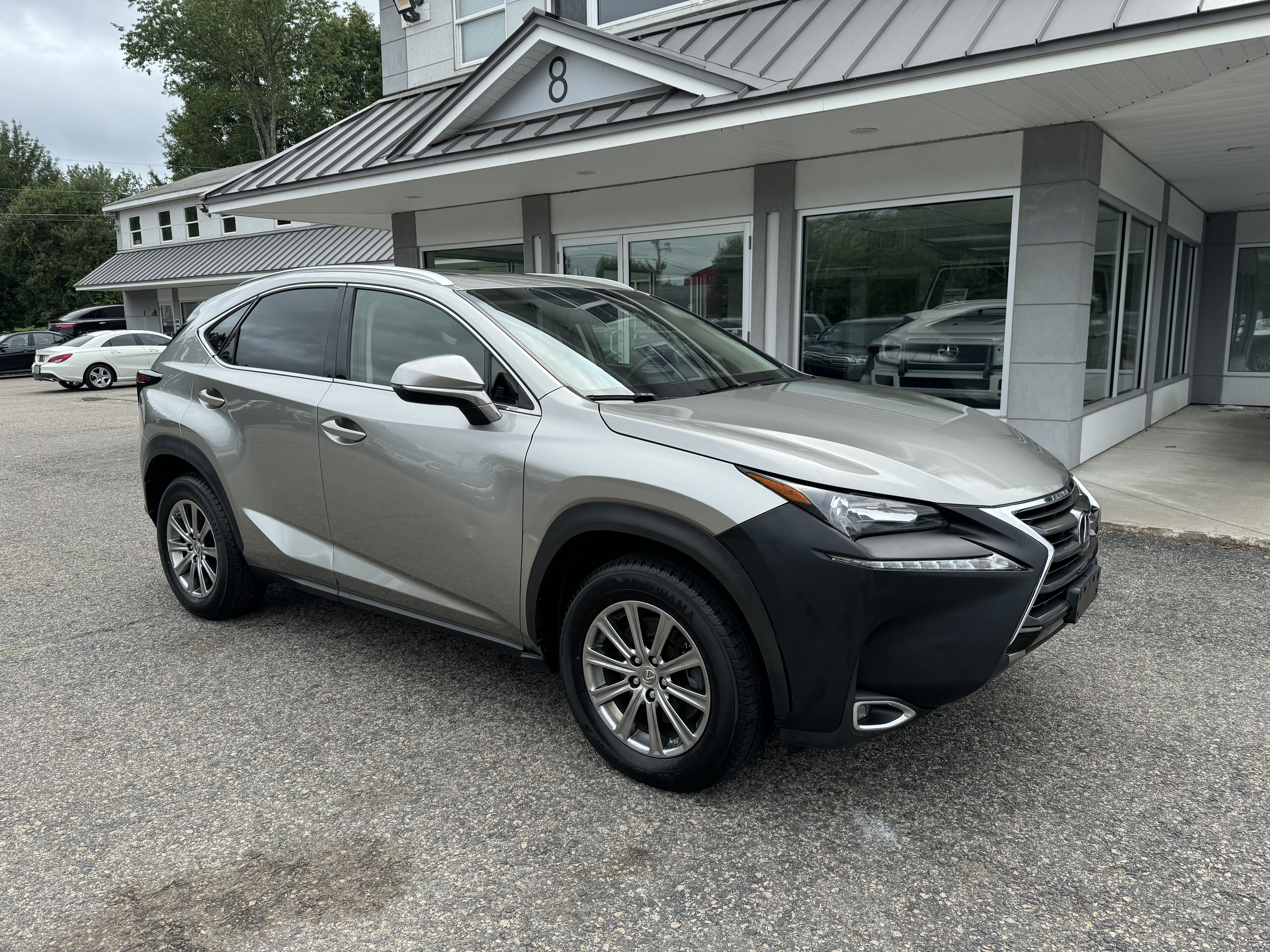 2017 Lexus Nx 200T/Base/F Sport vin: JTJBARBZ0H2145591