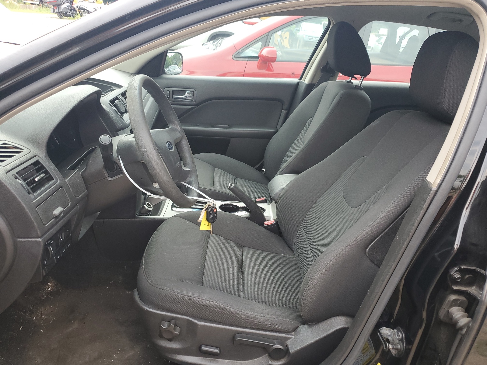 3FAHP0HA0AR149298 2010 Ford Fusion Se