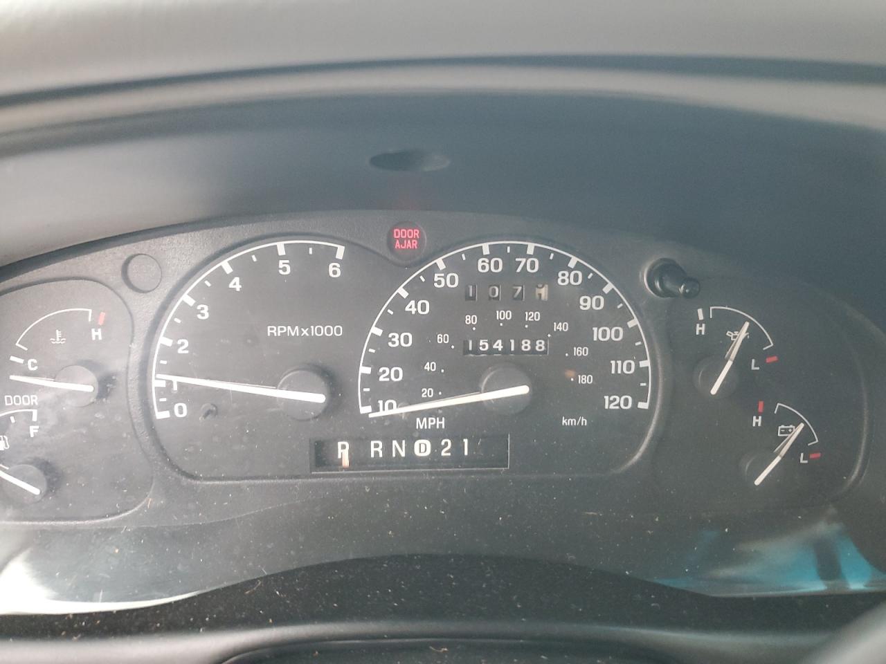 2000 Ford Explorer Xls VIN: 1FMZU62X2YZB47948 Lot: 64468574