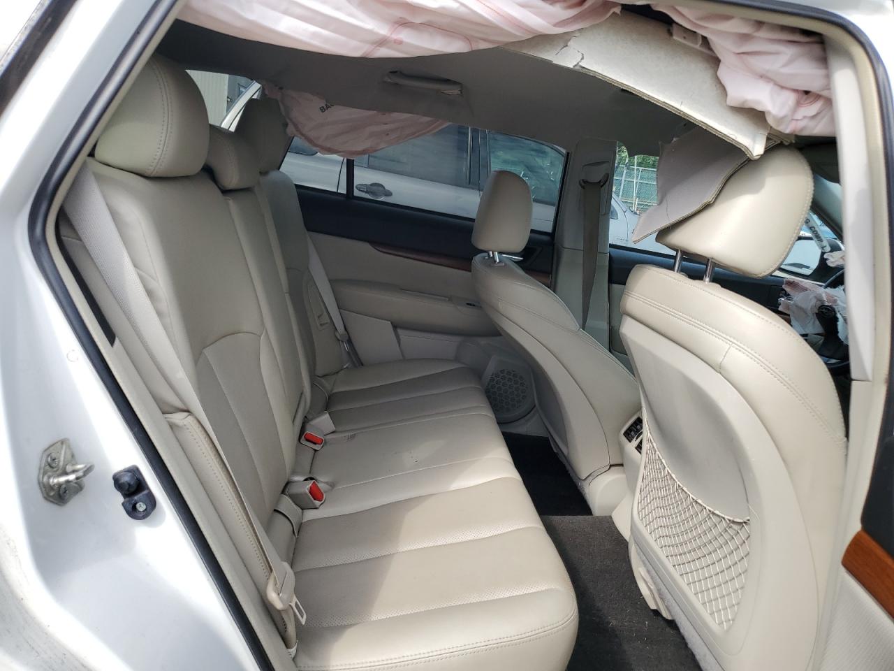 2013 Subaru Outback 2.5I Limited VIN: 4S4BRBKCXD3290149 Lot: 63300364