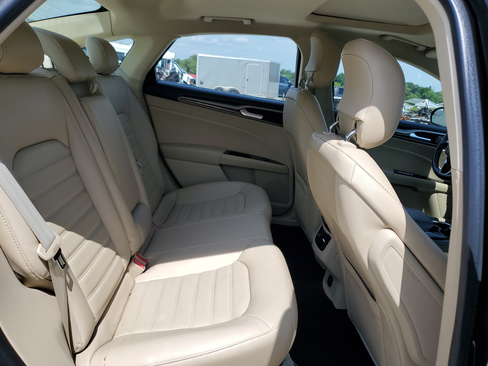 3FA6P0HD2ER183489 2014 Ford Fusion Se