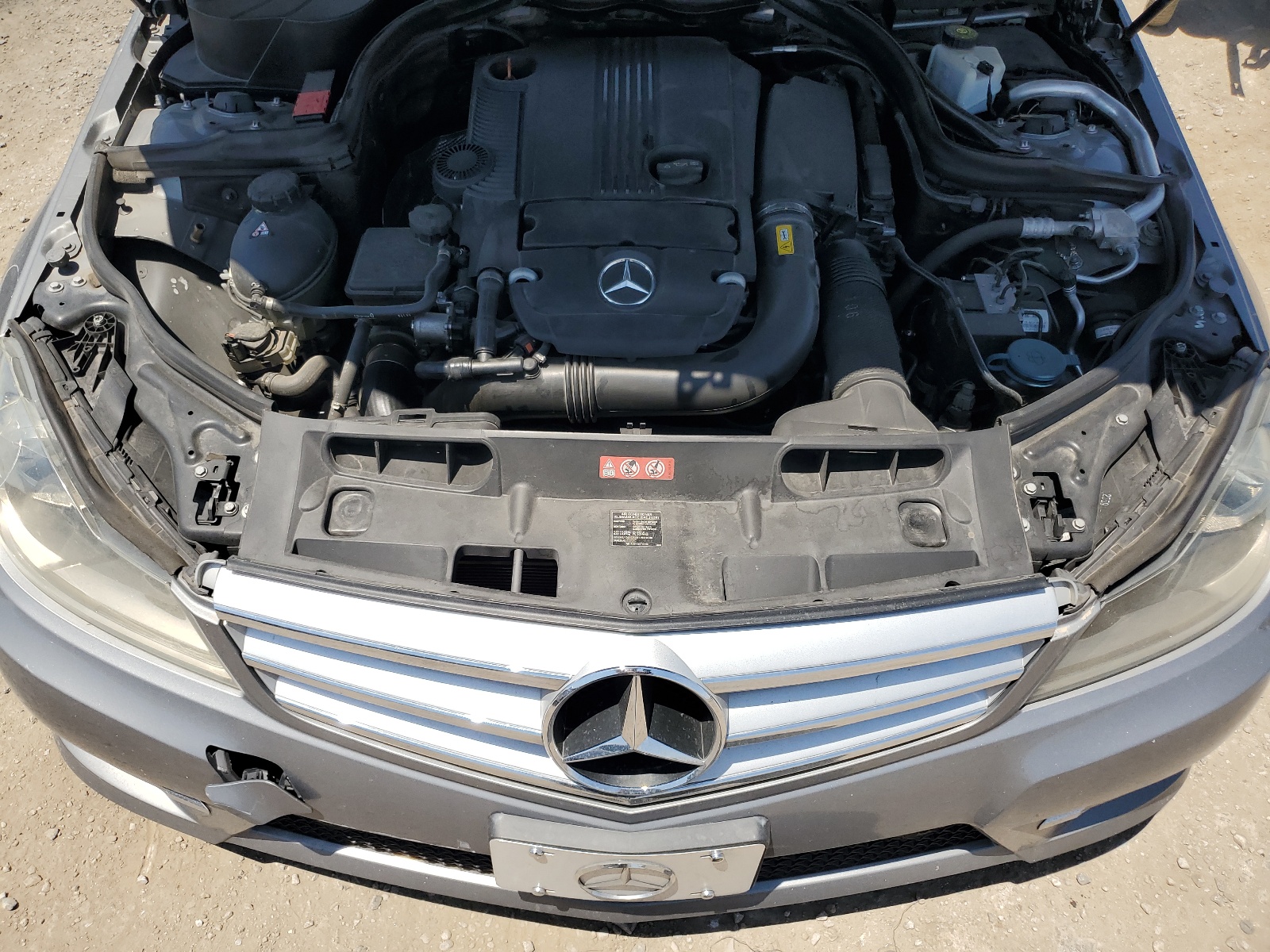 WDDGF4HB2CA687187 2012 Mercedes-Benz C 250