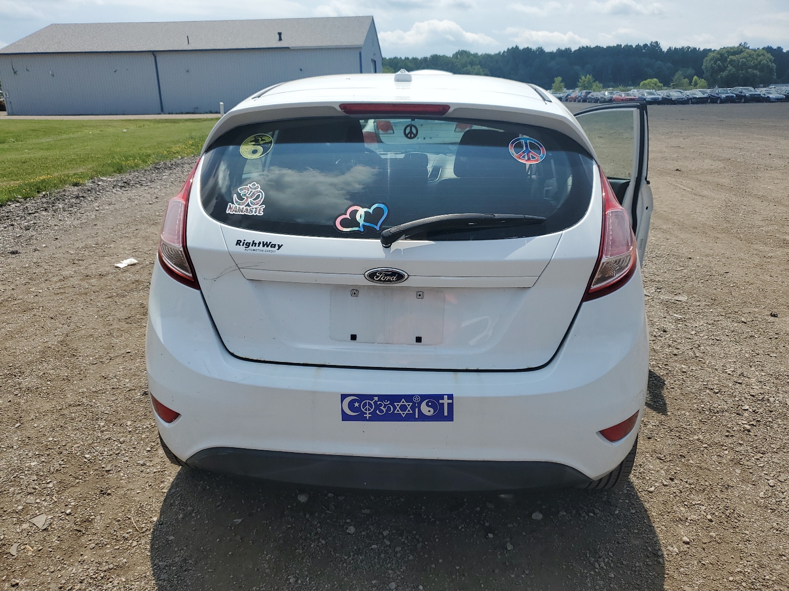 3FADP4EJXFM222367 2015 Ford Fiesta Se