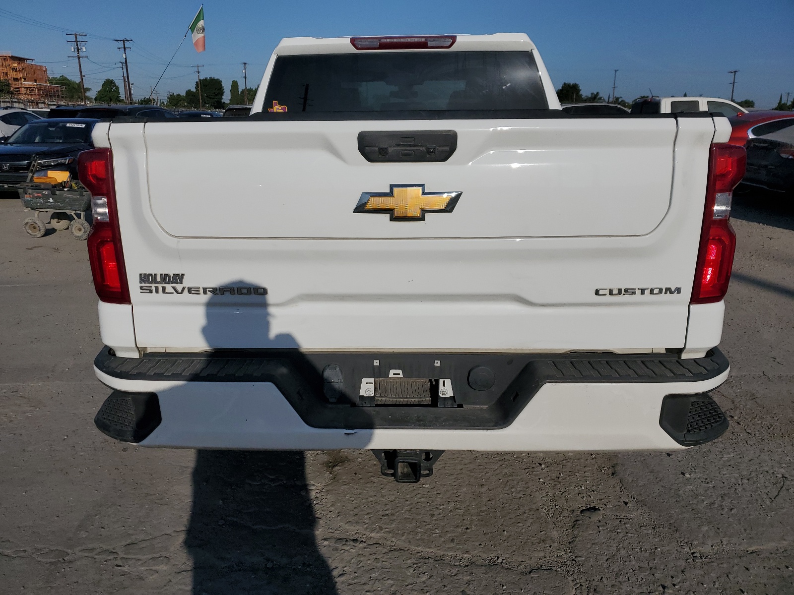 2022 Chevrolet Silverado Ltd K1500 Custom vin: 3GCPYBEK7NG190976