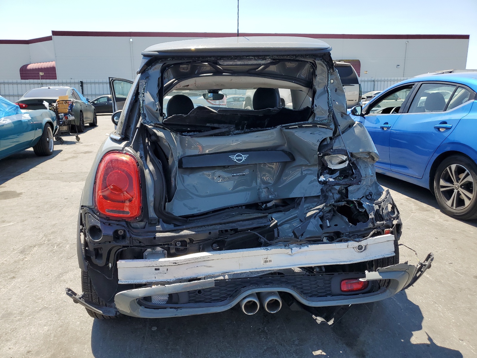 WMWXR5C08L2L75573 2020 Mini Cooper S