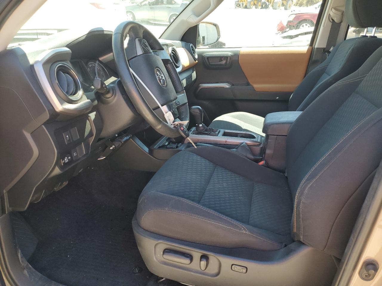 2020 Toyota Tacoma Double Cab VIN: 3TMCZ5AN5LM313024 Lot: 61960584