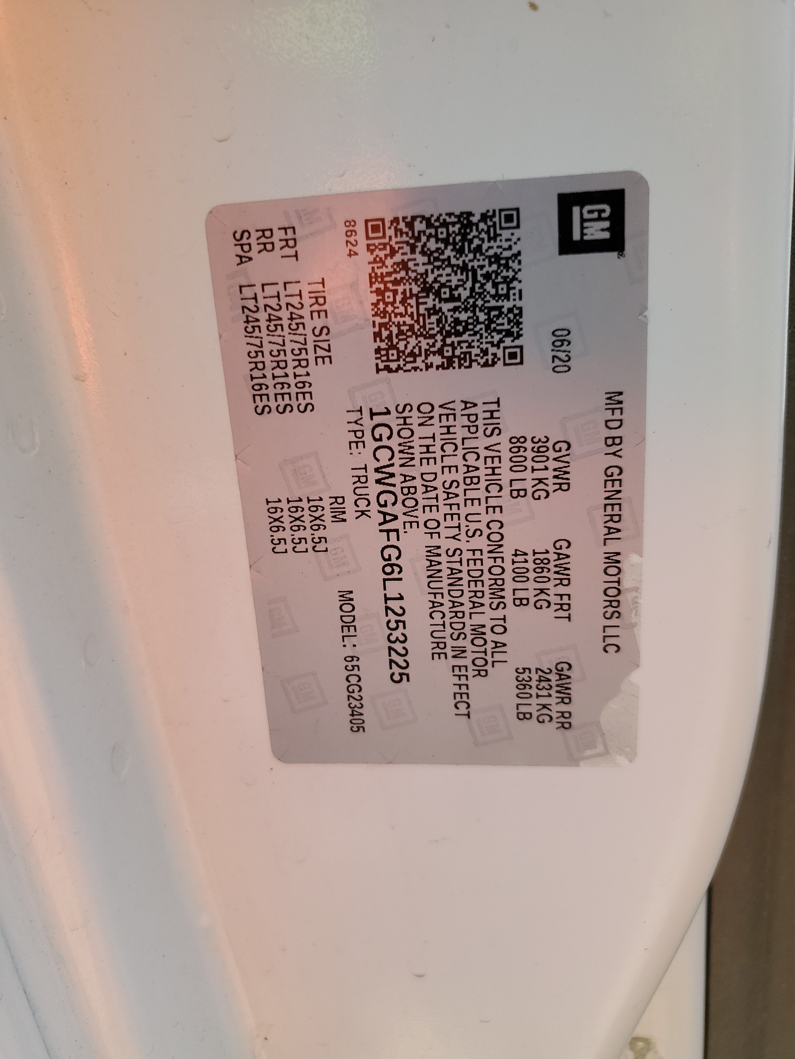 1GCWGAFG6L1253225 2020 Chevrolet Express G2500