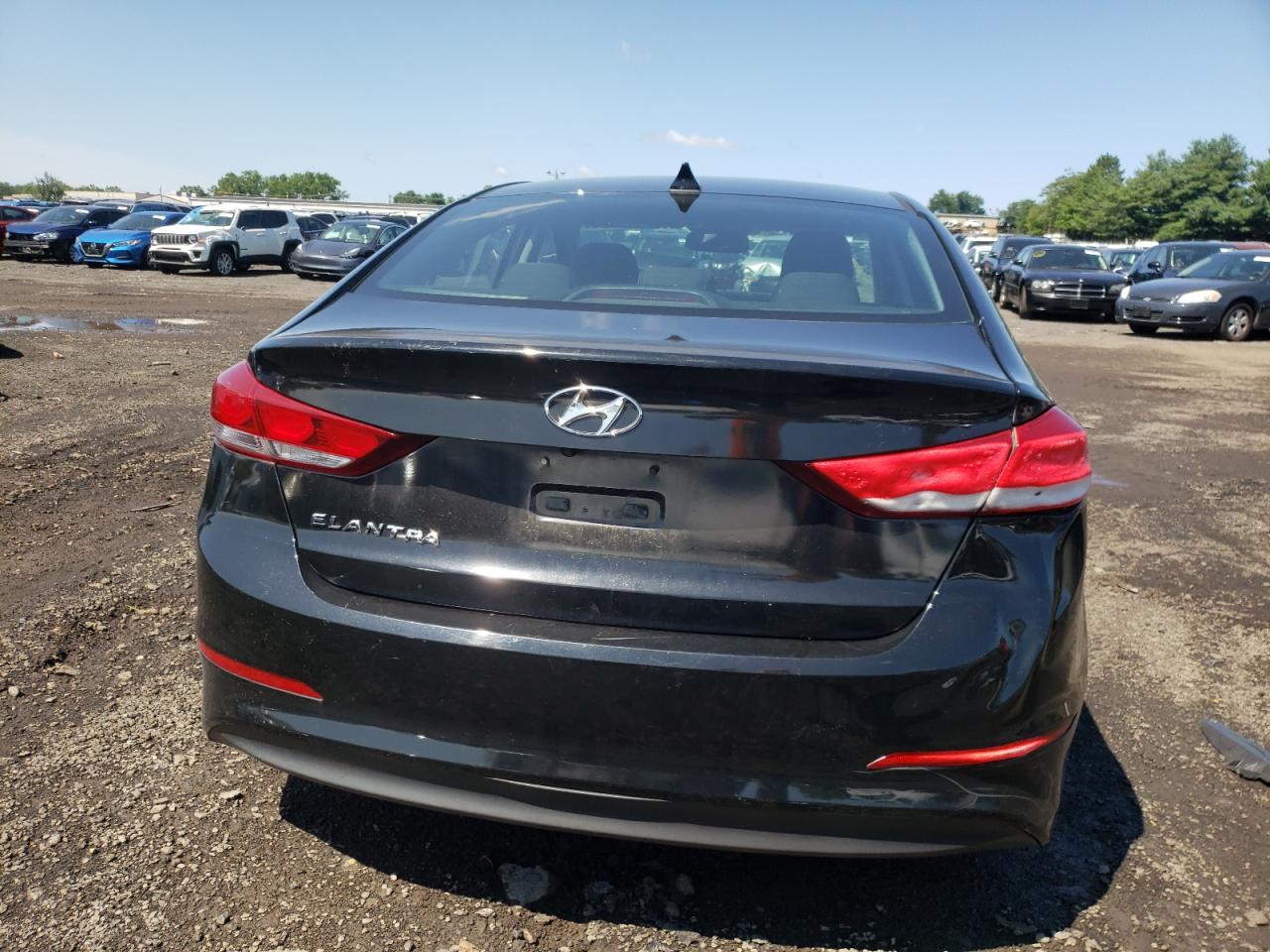 2017 Hyundai Elantra Se VIN: 5NPD84LF2HH195163 Lot: 63167134