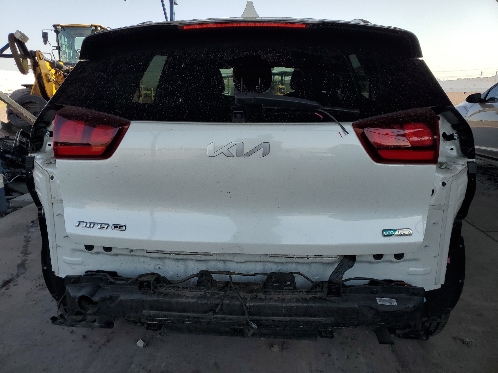 KNDCB3LC1N5532768 2022 Kia Niro Lx