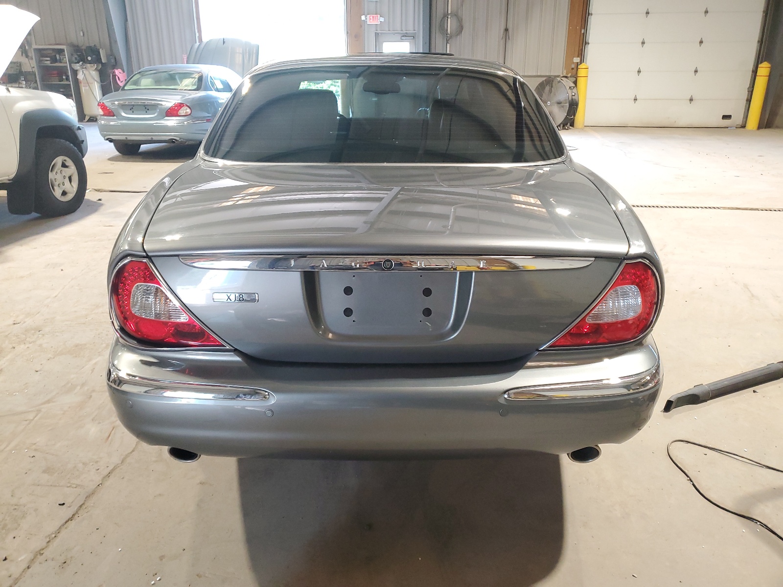 SAJEA71C54SG07644 2004 Jaguar Xj8