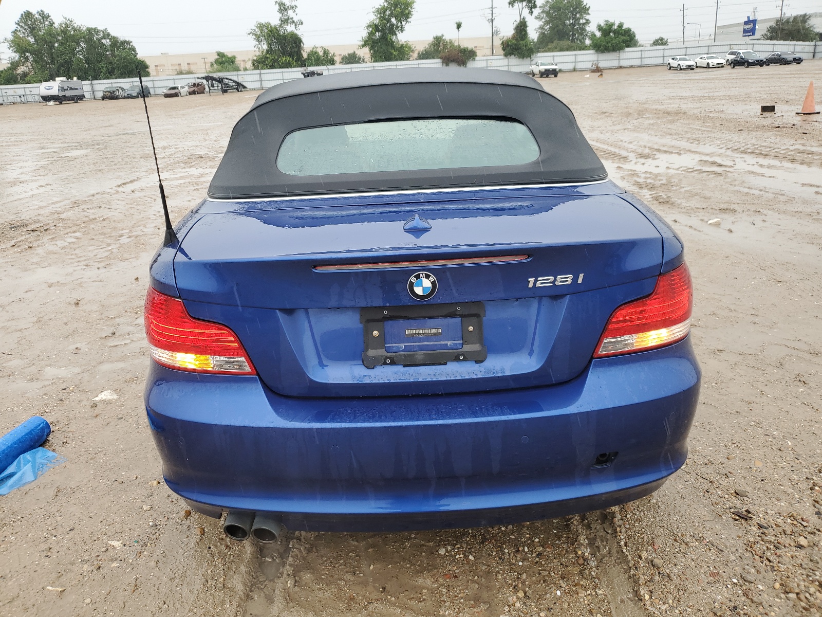 WBAUL73539VJ74960 2009 BMW 128 I